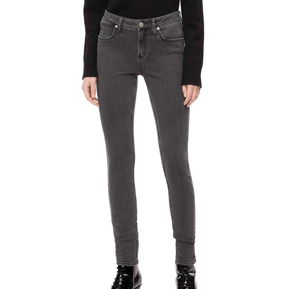 Calvin Klein Jeans Mid Rise Skinny Grey W28 x L32 NWT - Picture 6 of 7